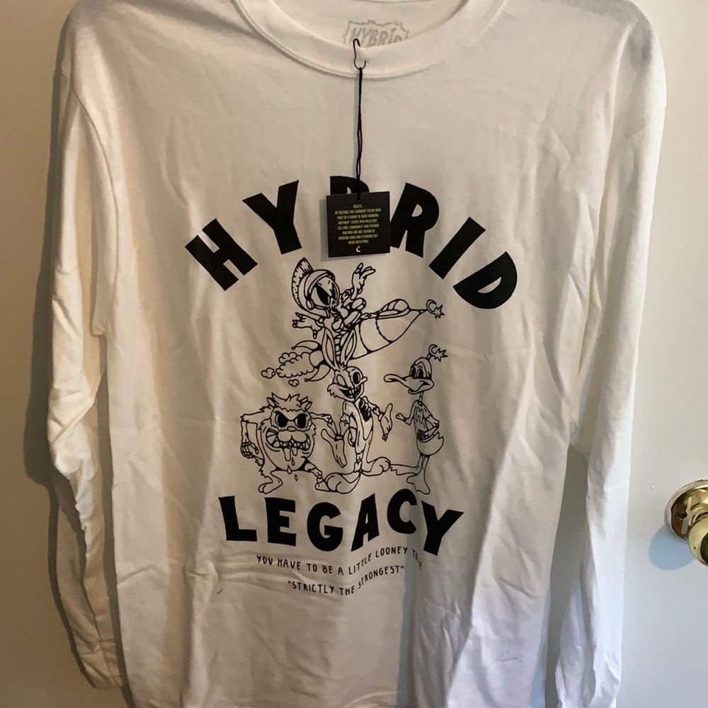 Hybrid Legacy long sleeve tee- NWT